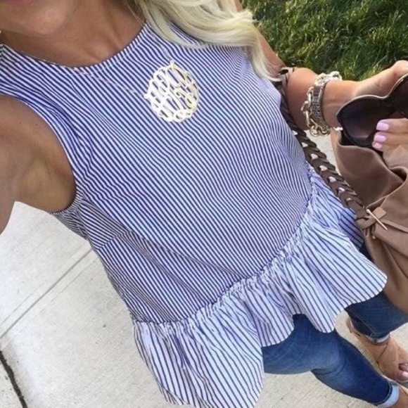 ⭐️✨3 for$20 ✨⭐️ pre loved J Crew  shirt - Picture 5 of 11